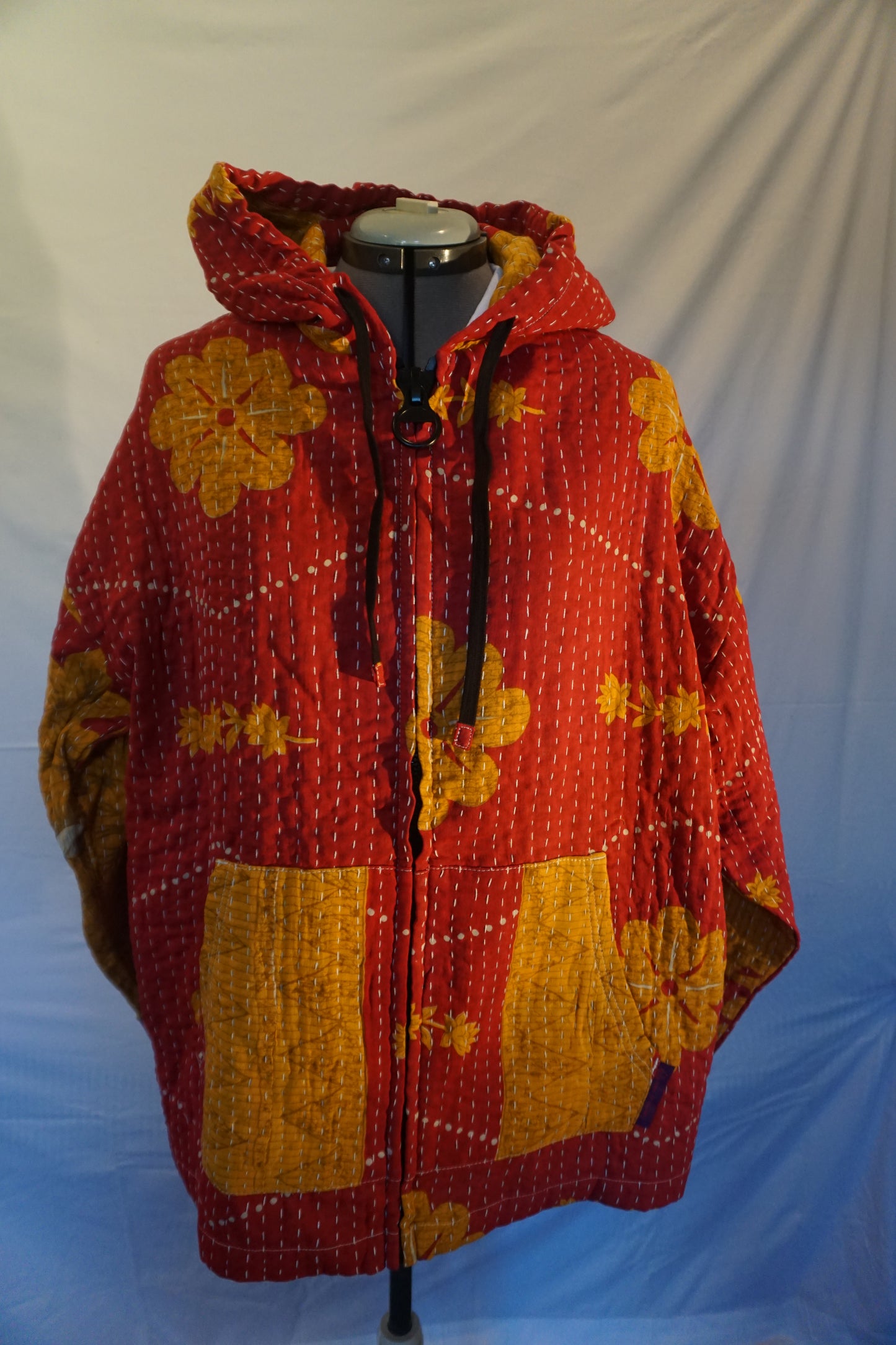 Hoodie HL15 "Bright Eye"