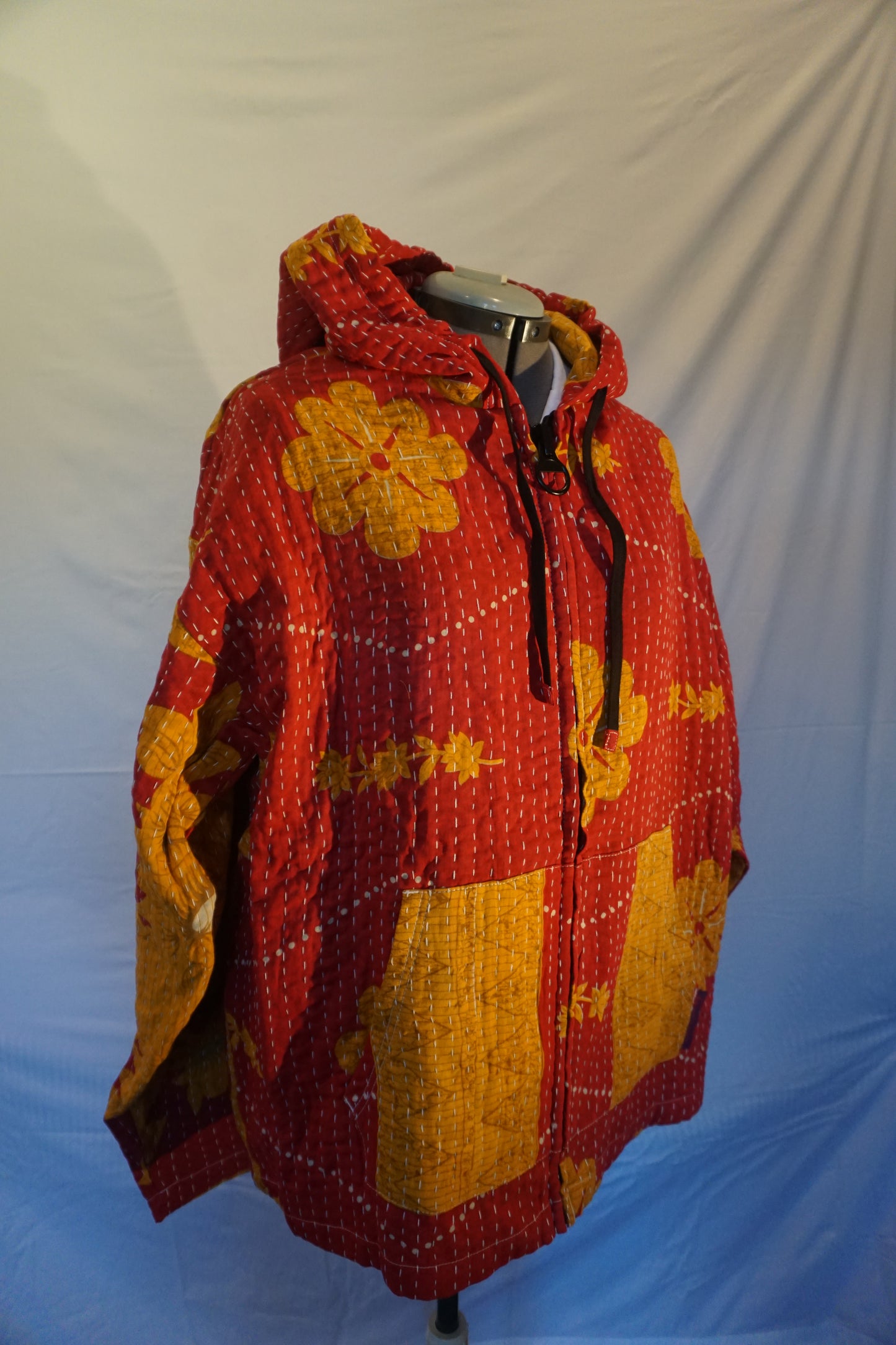 Hoodie HL15 "Bright Eye"