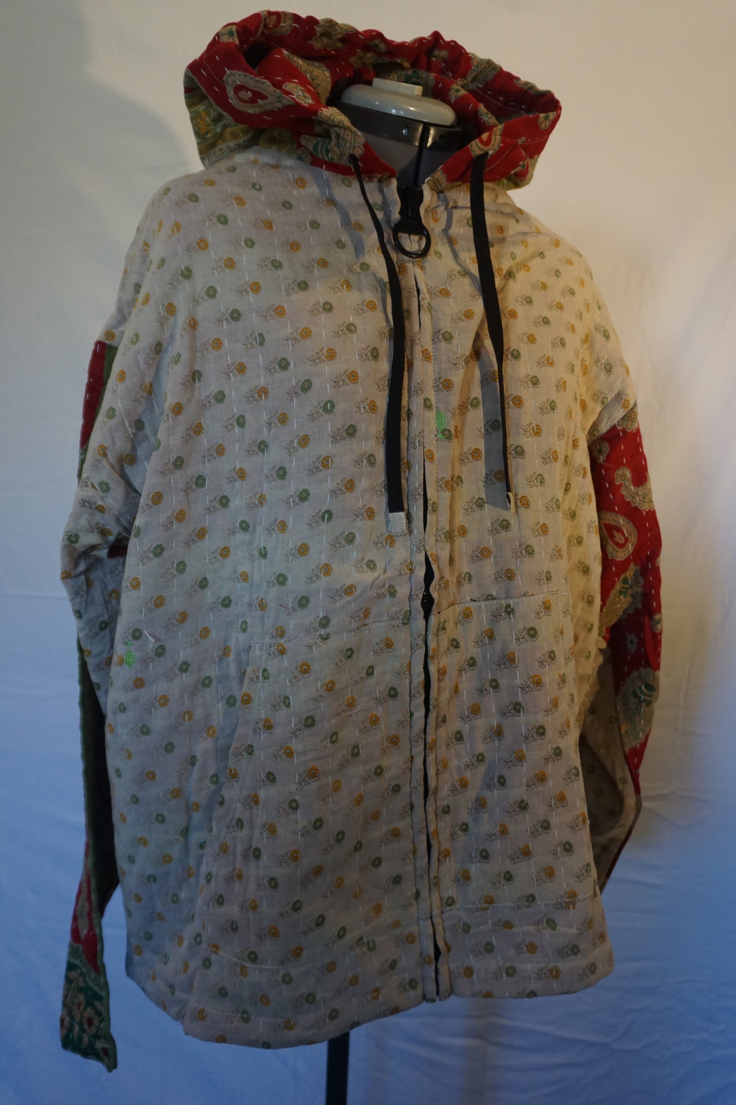 Hoodie HM20 "Swan Calling"