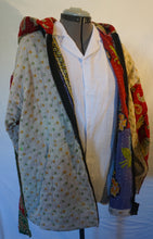 Load image into Gallery viewer, Hoodie HM20 &quot;Swan Calling&quot;