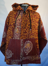 Load image into Gallery viewer, Hoodie HM22 &quot;Walking Shrine&quot;