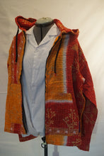 Load image into Gallery viewer, Hoodie HS03 &quot;Forest Singer&quot;