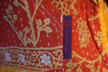 Load image into Gallery viewer, Hoodie HS03 &quot;Forest Singer&quot;