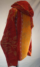 Load image into Gallery viewer, Hoodie HS03 &quot;Forest Singer&quot;
